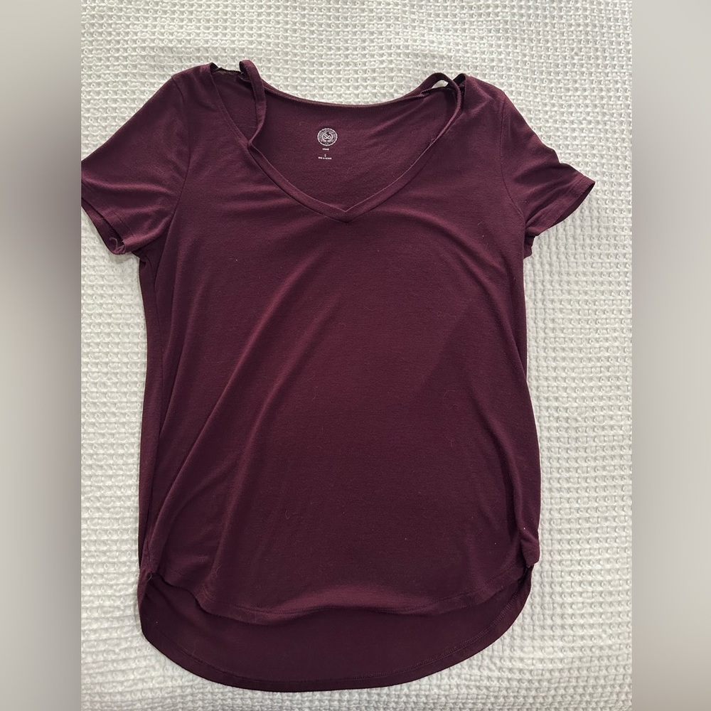 Women’s tee shirt